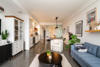 #417 - 256 E. 2nd Avenue